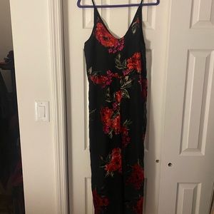 Anthropologie Women’s jumpsuit with velvet rose detail